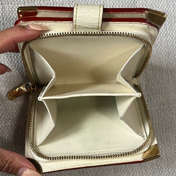 Authentic Louis Vuitton Suhali short wallet - Picture 10 of 14